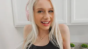 Anal fucking ends with cum on ass for skinny blonde Scarlett Hampton