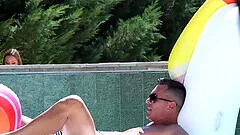 Georgous babe Akira May gives rimjob at the swimming pool