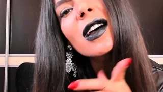 Amateur brunette double toying on webcam