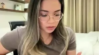 Amateur Webcam Chick Masturbates On Webcam More at