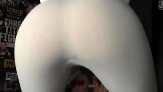 amateur vip ass masturbating on live webcam