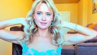 Blonde Solo Female in BDSM Romantic Masturbation Webcam Show