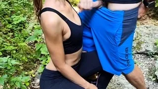 Teen Girl Caught Giving Handjob in Public Park