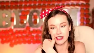 Cute blonde amateur webcam teen masturbating