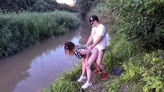 Amateur Outdoor Brunette Masturbates