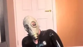 Shy amateur cam girl toying around with her pussy up close