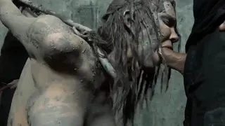 Slender floozy who decided to give a s to a vibrator