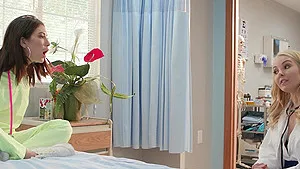 Sexy Jane Wilde and hot MILF Aaliyah Love enjoy while scissoring