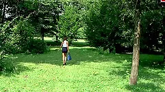 Hot teen pick up in park