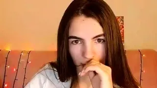 Brunette Solo Webcam Masturbation