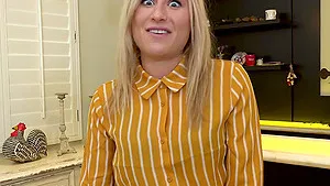 Small tits babe Lindsey Cruz couldn't resist riding his dick