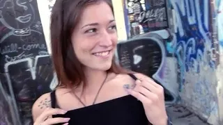 Public amateur babe fucked outdoor