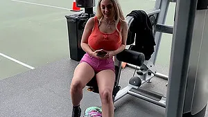 Messy facial ending after hardcore fucking with busty Skylar Vox