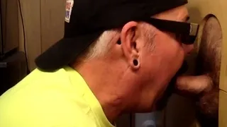 Gloryhole BJ DILF deepthroats real cock