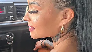 Barbara Mont enjoys while being nicely fingered in the car