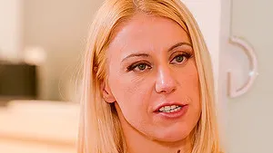 Blonde girl Nikky Thorne makes a BBC disappear in her butt