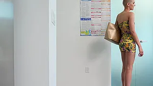 Sexy chicks Paris and Adira love playing with the same dick