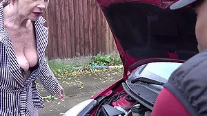 Interracial dicking with a mature woman - Sensual Caroline