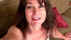 Hairy pussy mature Shelby Ray enjoys playing with her favorite toy