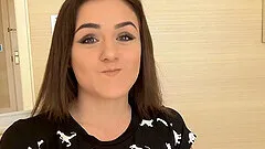 Passionate lovemaking ends with a messy facial for pretty Rosalyn Sphinx