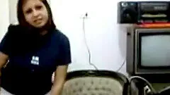 Amateur arabisches Mädchen gets naked - Hausgemachte