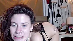 Alternative busty newbie Indica Flower with tattoos and piercings toys her pussy in webcam solo