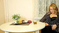 Hairy pussy mature Ginger Love plays on the chair while home alone