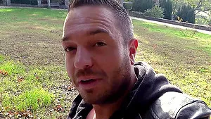 Zara Mendez with big tits enjoys while sucking a dick in public