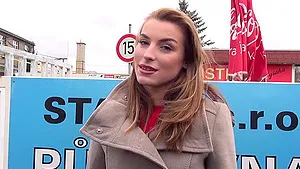 Victoria Daniels with shaved pussy sucking her man's dick in the car