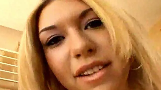 She gives two blowjobs and gets cumshot facial