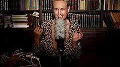 Erotic lovemaking in the evening with cock hungry model Paula Shy