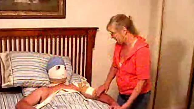 Shes a DICK DOCTOR and gets CAUGHT