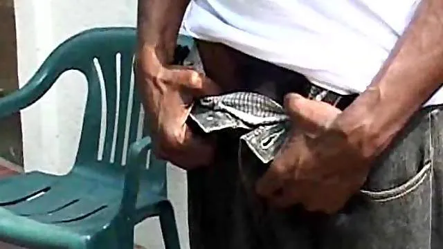 The black cock gets pretty big before it fucks her