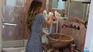 Summer Vixen loves sucking a delicious cock more than anything else