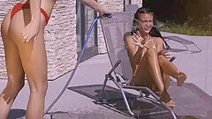 Slender models Aislin and Kate Rich love fingering each other