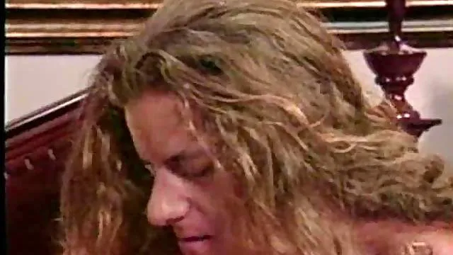 Retro porn threesome features anal ramming