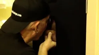 Gloryhole real greedy DILF sucks penis