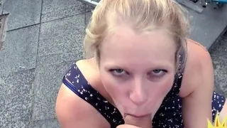 Real german amateur ballsucking outdoor