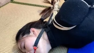 Chinese tight hogtie