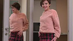 Solo model Alex Swon gets naked and fingers her juicy pussy