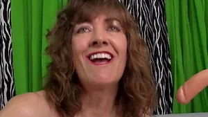 Mature Babe Morgan Enjoys Machine Fuck