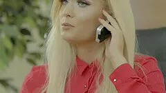 Blonde babe Candy Licious loves to be fucked by her horny lover