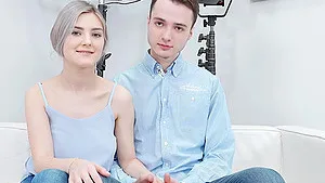 Blonde babe with natural tits enjoys sucking a dick - Tiny Teen