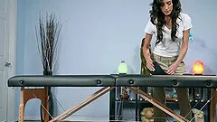 Babes Chloe Amour and Kimber Woods kissing and pussy licking