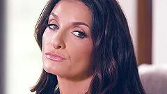 Silvia Saige loves to have her pussy pleasured by Ivy Lebelle