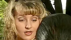 An Outdoor Handjob Experience of A Couple While relaxing