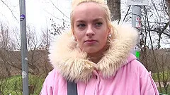 American tourist offers Czech blonde money for a quickie in his car