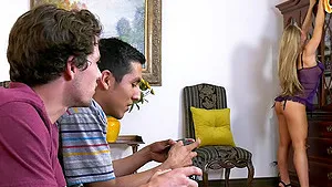 Naked man gets his dick stroked and pleasured by Nicole Aniston