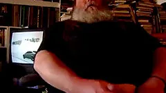 Hot Fearded Daddy bear jerking and cumming