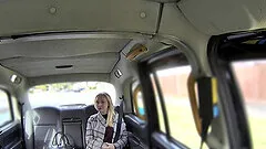 Blonde Amber Deen ridding a long stranger's pecker in the car